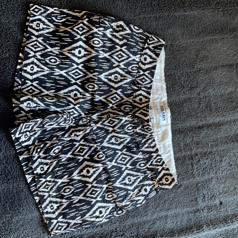 Pattern shorts